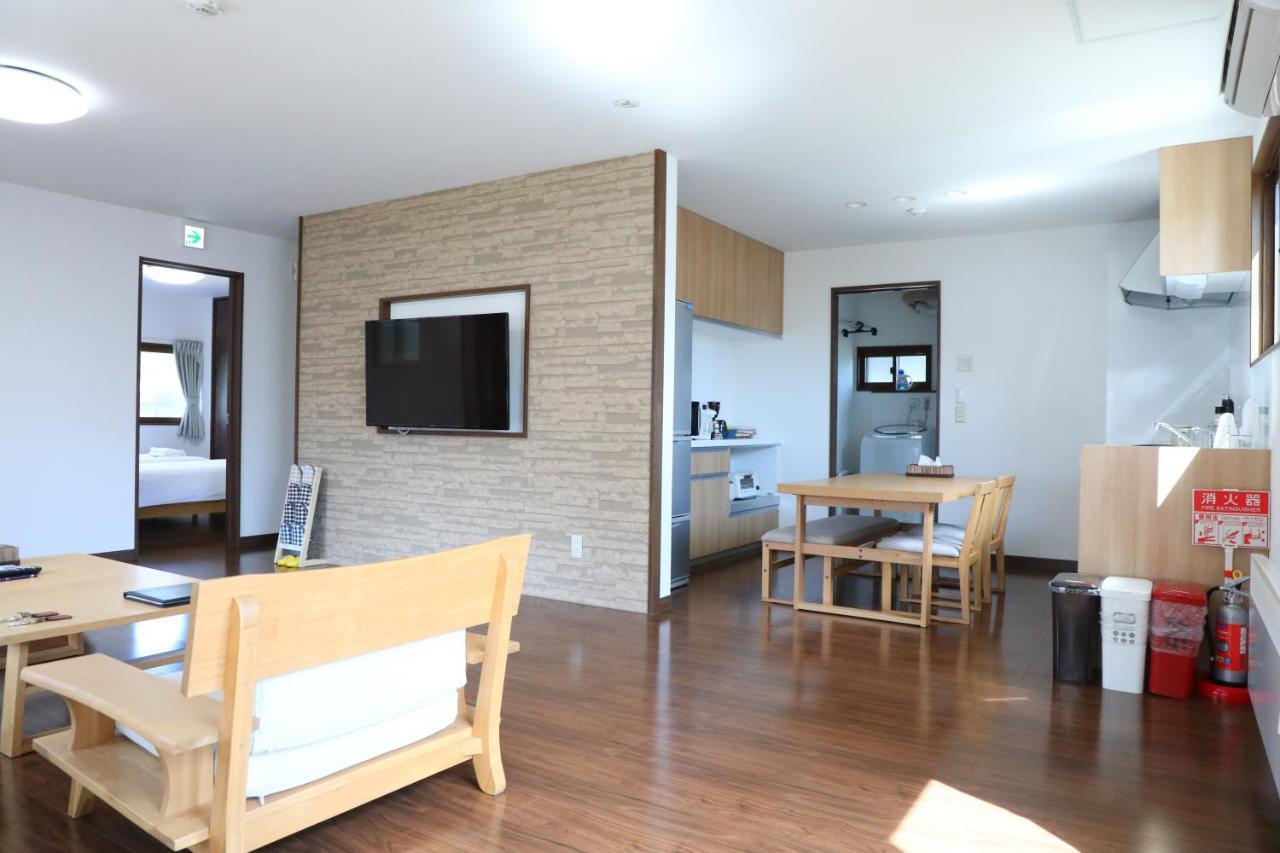 הוילה Kashiwa House Nakafurano מראה חיצוני תמונה