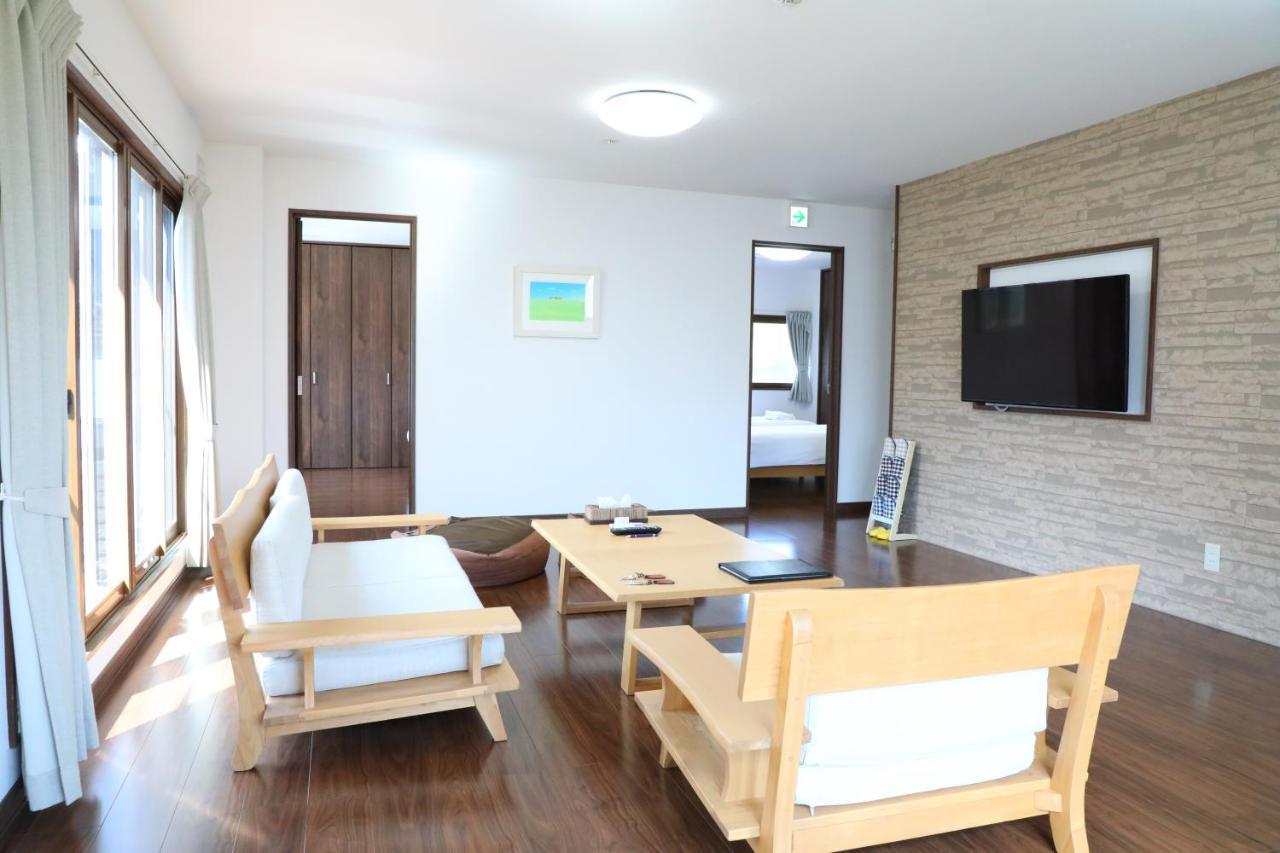 הוילה Kashiwa House Nakafurano מראה חיצוני תמונה